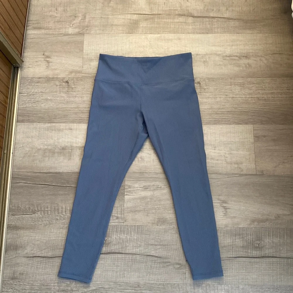 Athleta Ribbed Leggings - Picture 1 of 5